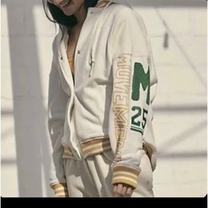 Free People Movement post Up Graphic Sweatshirt NWOT Medium